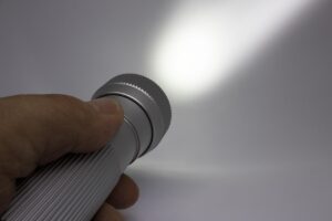 リフトアップ効果を実感できる家庭用LEDマスクの選び方は？